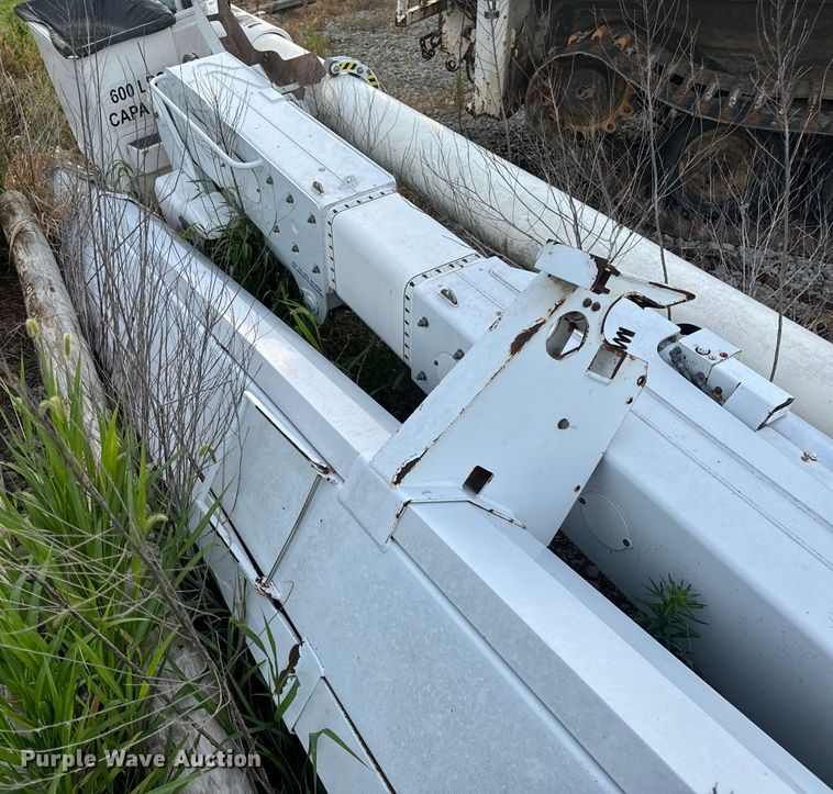 image for item OF9907 (2) Altec Bucket Truck Booms