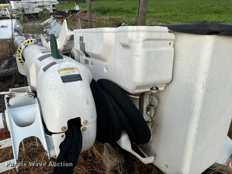 image for item OF9907 (2) Altec Bucket Truck Booms