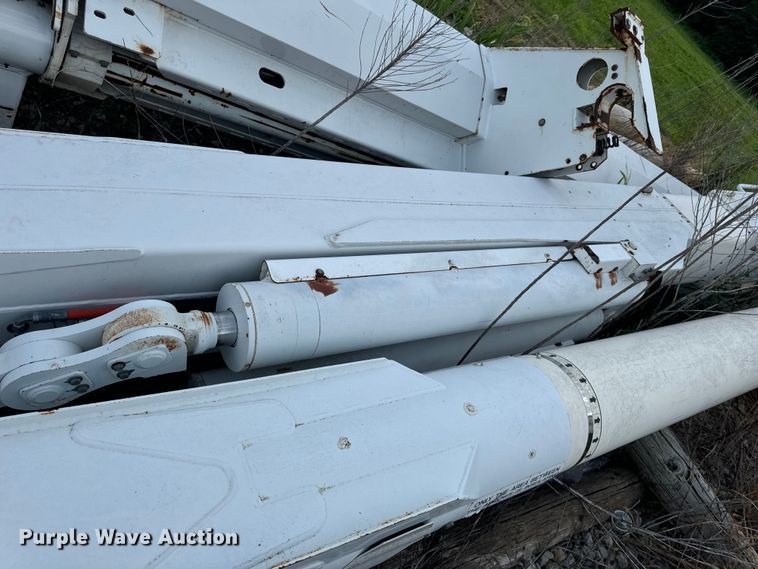 image for item OF9907 (2) Altec Bucket Truck Booms