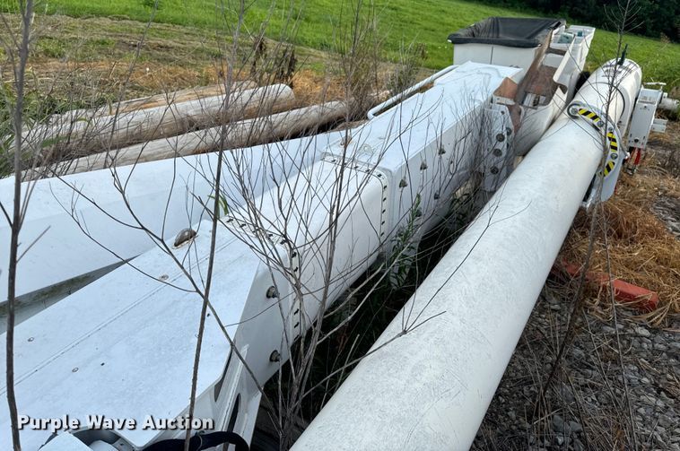 image for item OF9907 (2) Altec Bucket Truck Booms