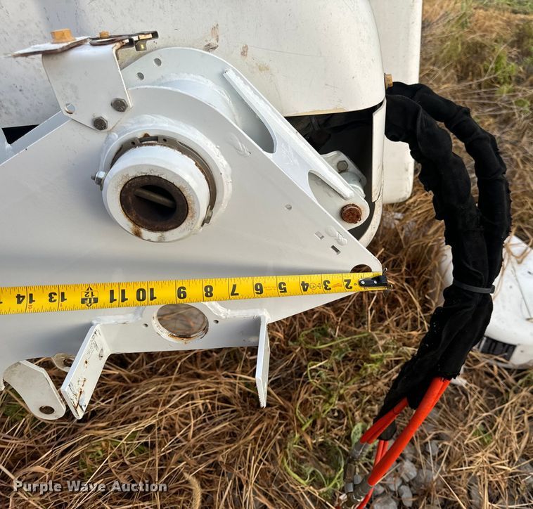 image for item OF9907 (2) Altec Bucket Truck Booms