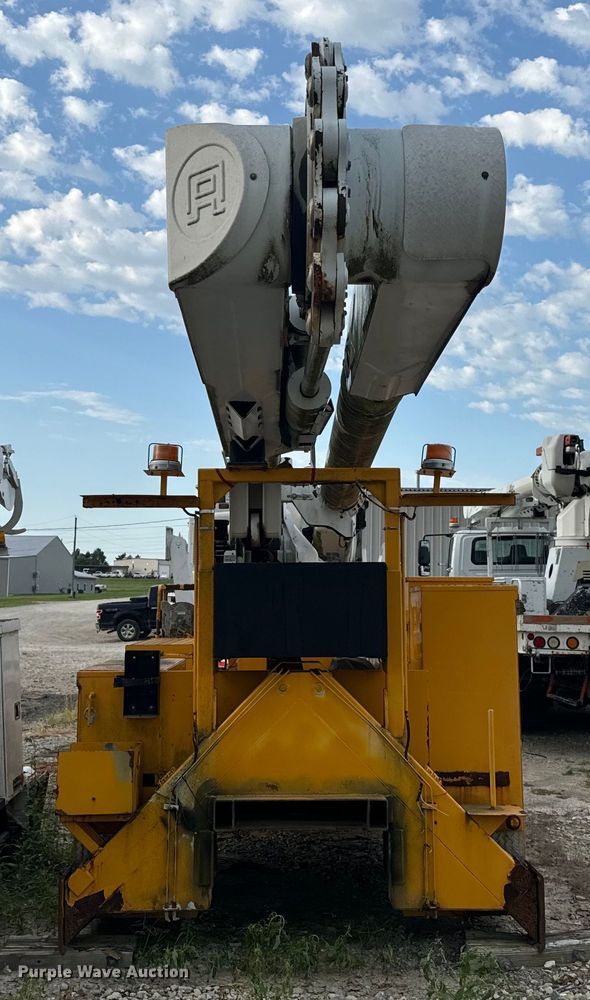 image for item OF9908 Altec bucket truck bed