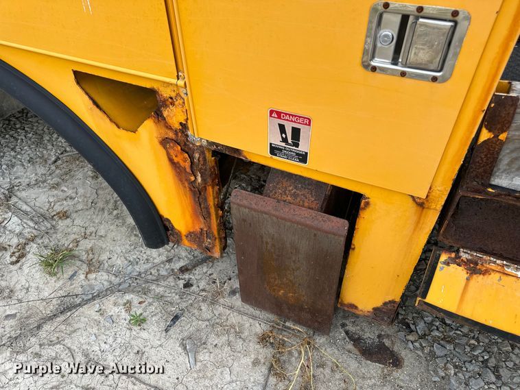 image for item OF9908 Altec bucket truck bed