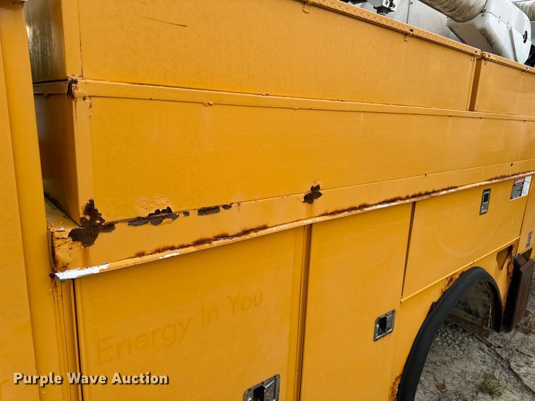 image for item OF9908 Altec bucket truck bed