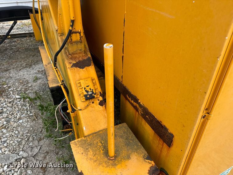 image for item OF9908 Altec bucket truck bed