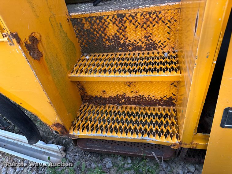 image for item OF9908 Altec bucket truck bed