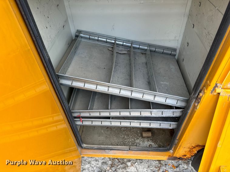 image for item OF9908 Altec bucket truck bed