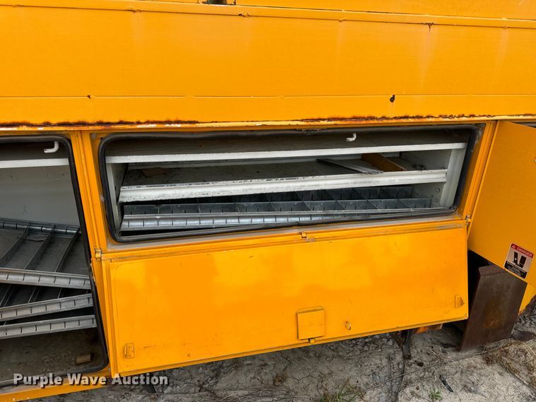 image for item OF9908 Altec bucket truck bed