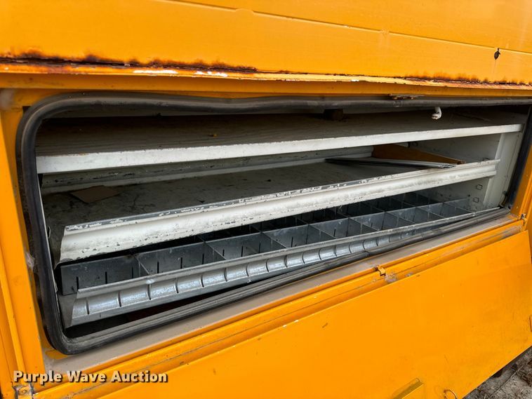 image for item OF9908 Altec bucket truck bed