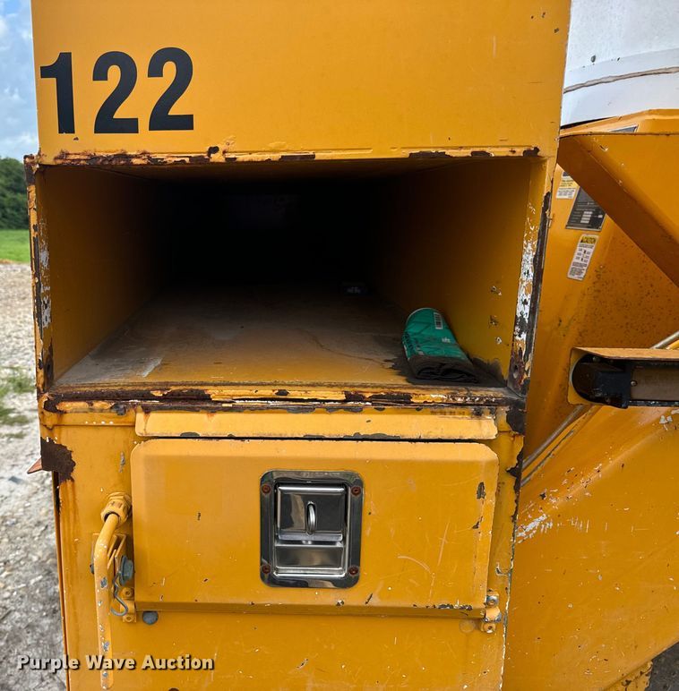 image for item OF9908 Altec bucket truck bed