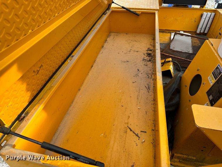 image for item OF9908 Altec bucket truck bed