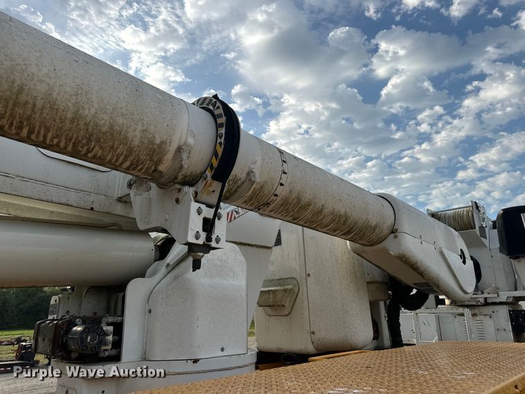 image for item OF9908 Altec bucket truck bed