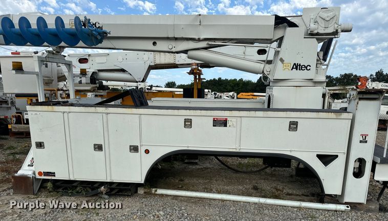 image for item OF9909 Digger derrick bed 