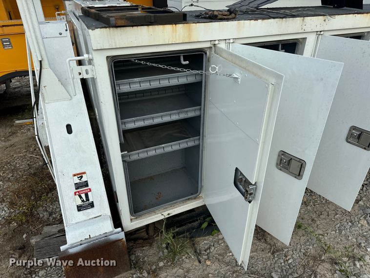 image for item OF9909 Digger derrick bed 