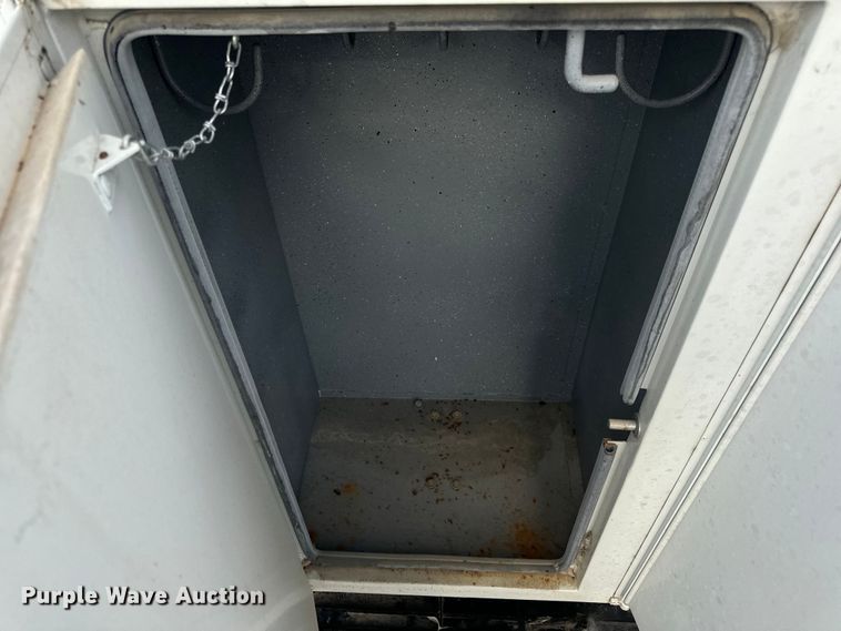 image for item OF9909 Digger derrick bed 