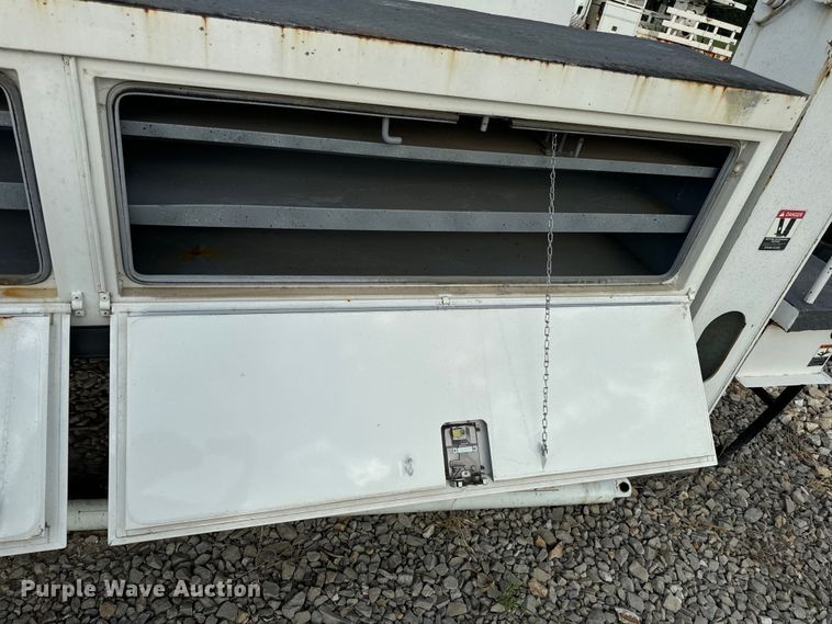 image for item OF9909 Digger derrick bed 