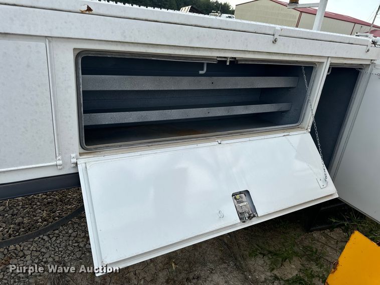 image for item OF9909 Digger derrick bed 