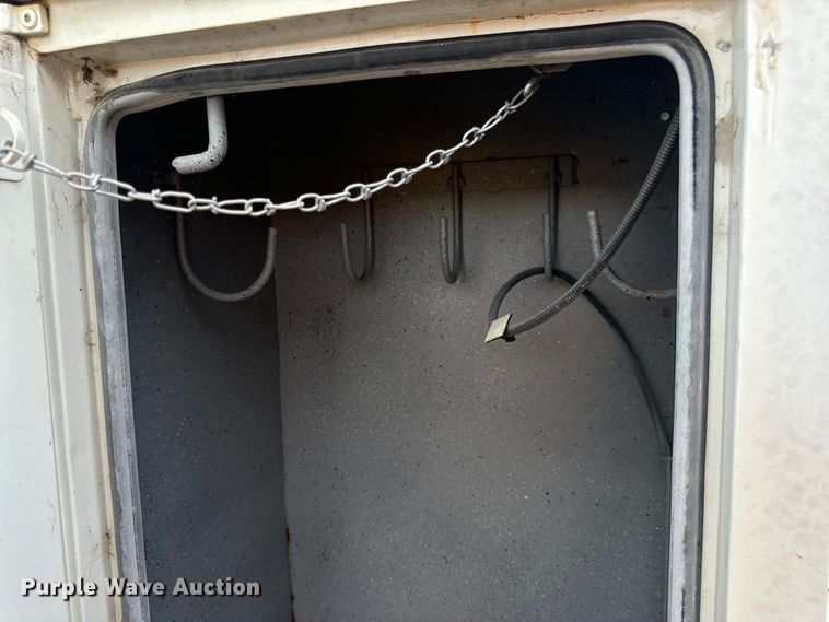 image for item OF9909 Digger derrick bed 