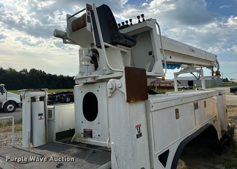 image for item OF9909 Digger derrick bed 