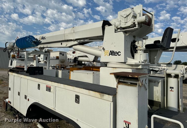 image for item OF9909 Digger derrick bed 