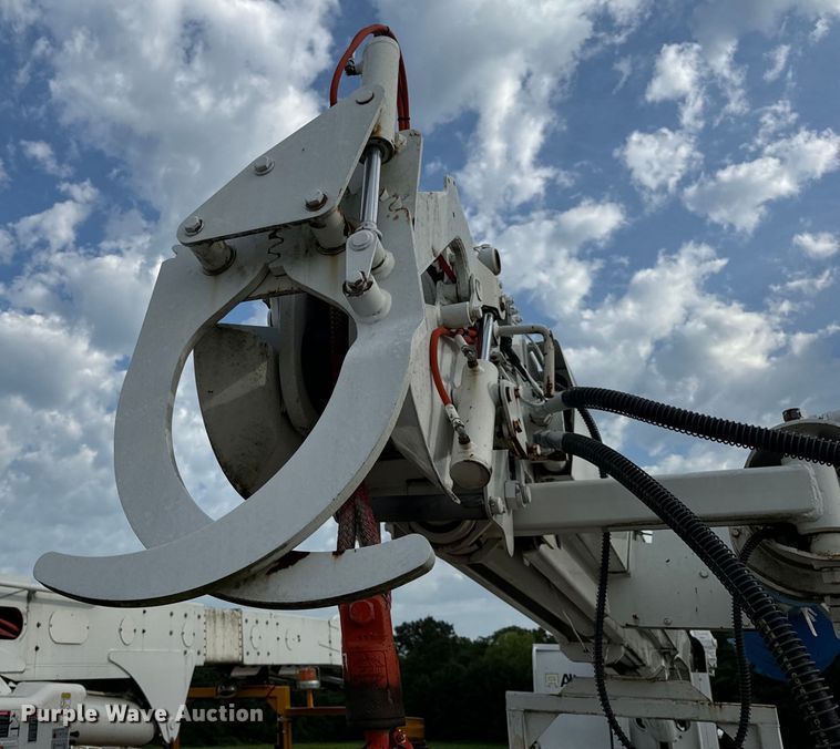 image for item OF9909 Digger derrick bed 