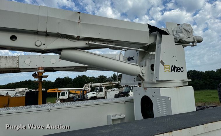 image for item OF9909 Digger derrick bed 