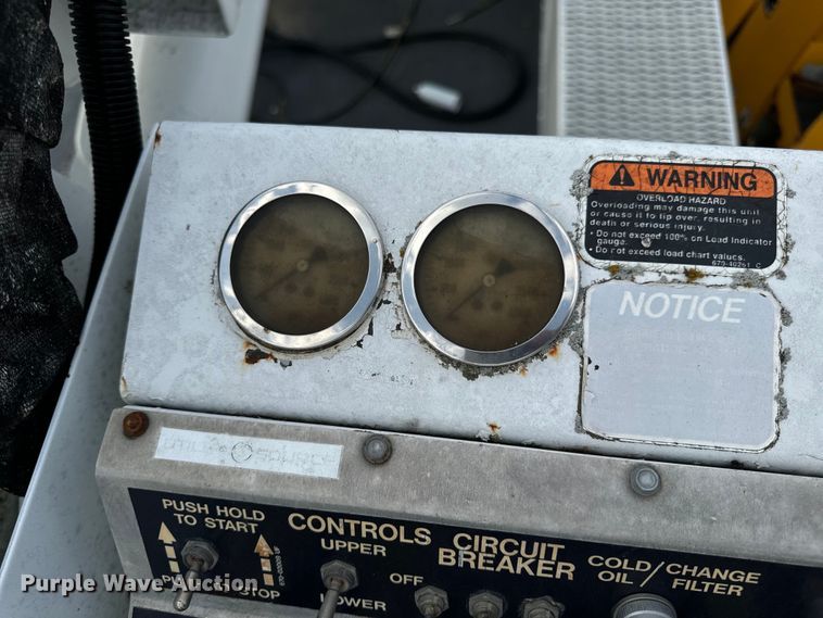 image for item OF9909 Digger derrick bed 