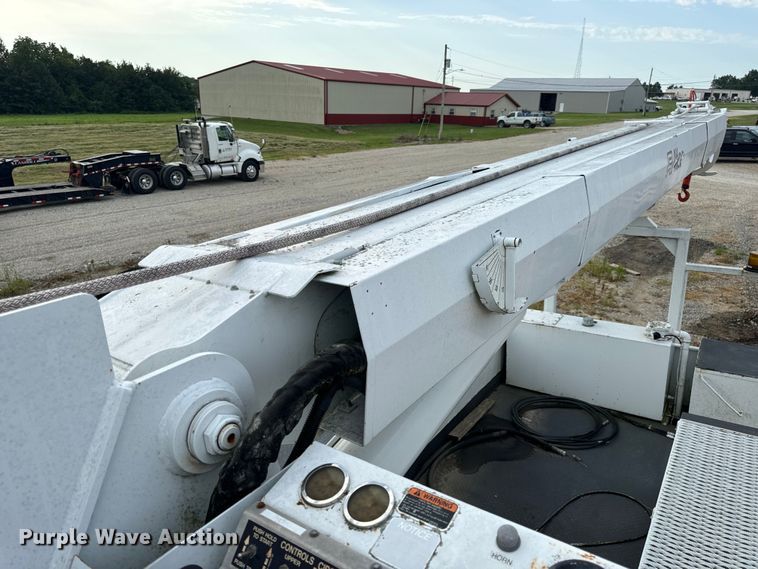 image for item OF9909 Digger derrick bed 