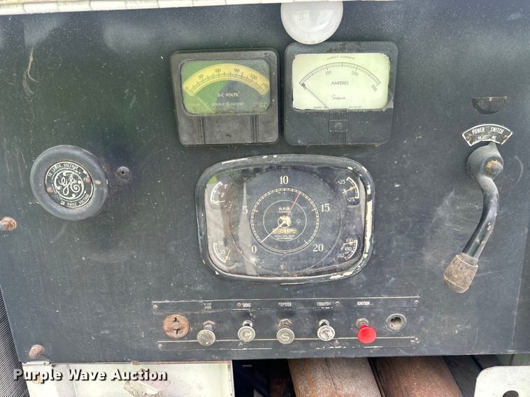 image for item OF9917 1942 General Electric  1942-A light plant