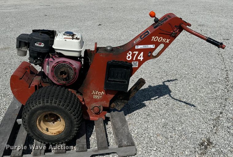 image for item OG9576 Ditch Witch 100SX vibratory cable plow