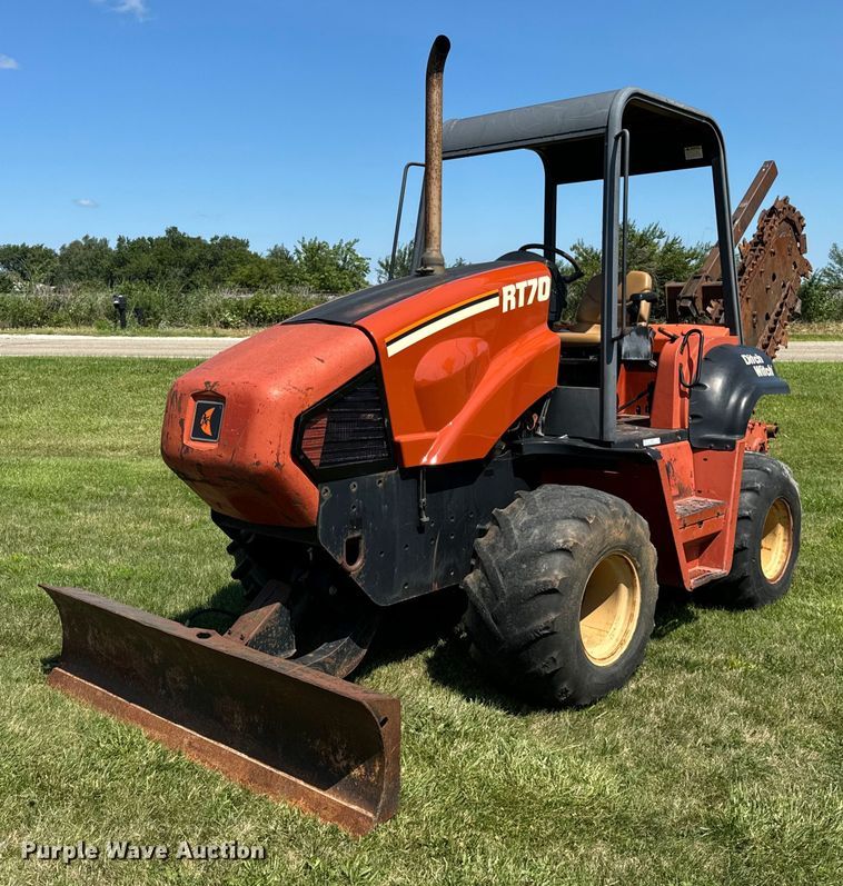 image for item OG9577 2004 Ditch Witch RT70 trencher