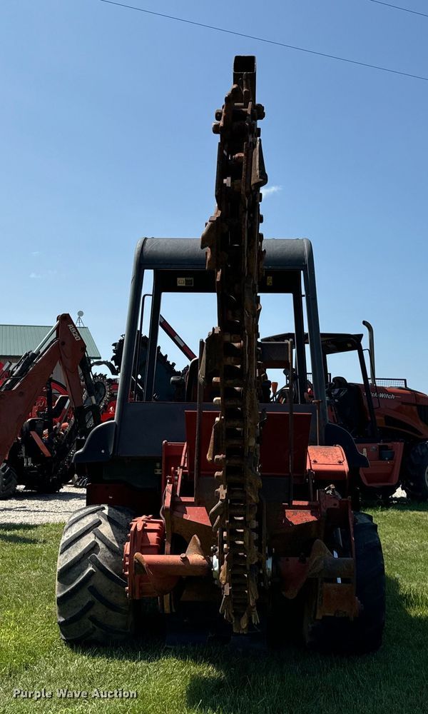image for item OG9577 2004 Ditch Witch RT70 trencher