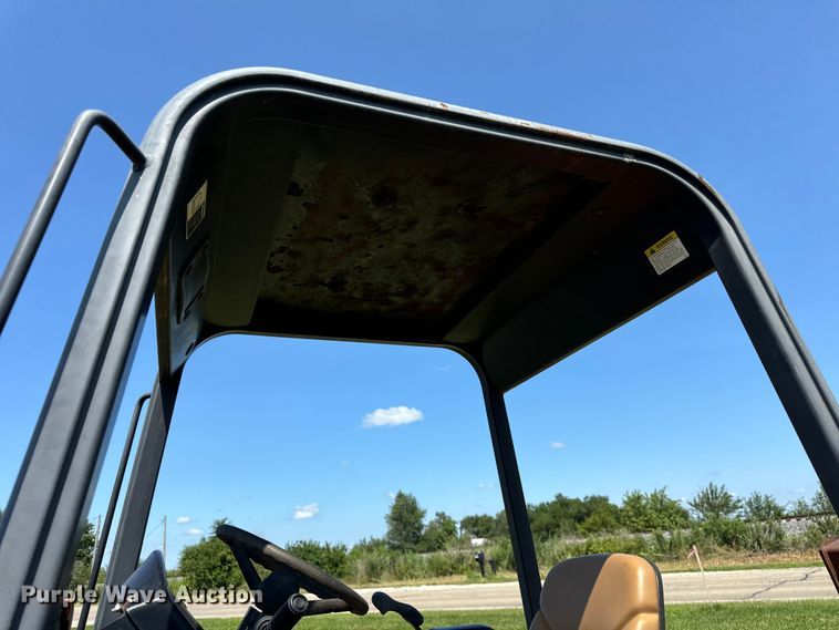 image for item OG9577 2004 Ditch Witch RT70 trencher