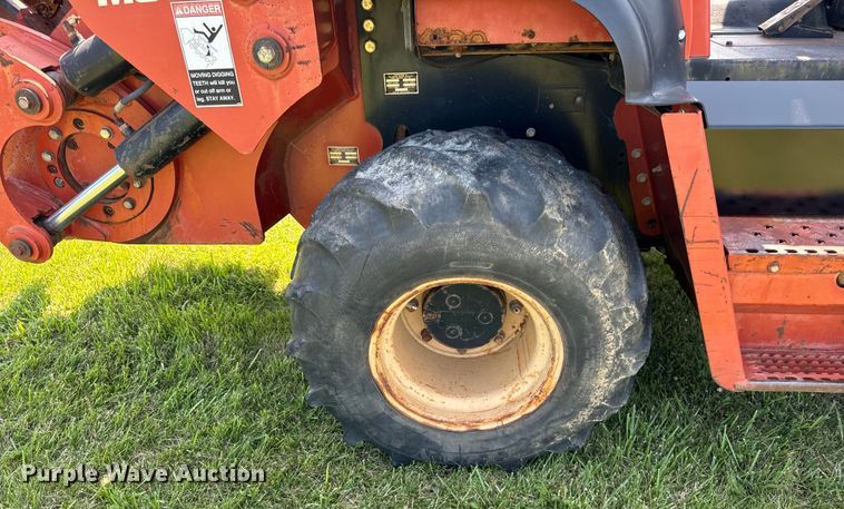 image for item OG9577 2004 Ditch Witch RT70 trencher