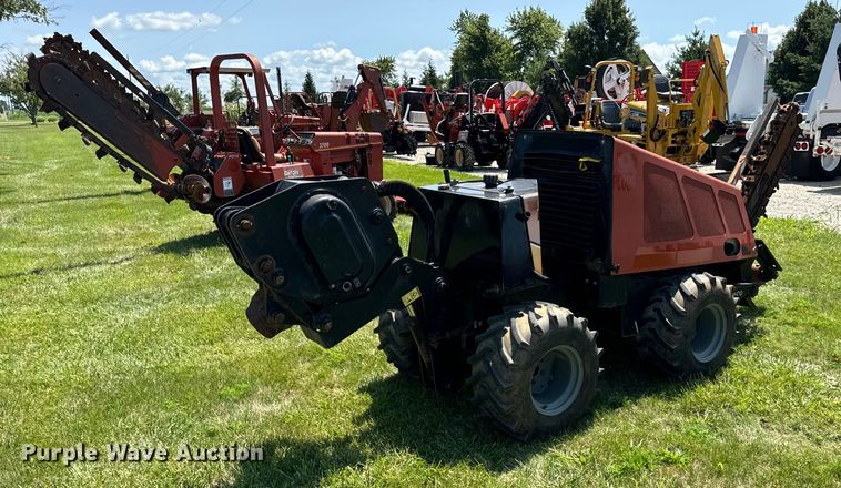 image for item OG9578 2015 Ditch Witch  410SX trencher