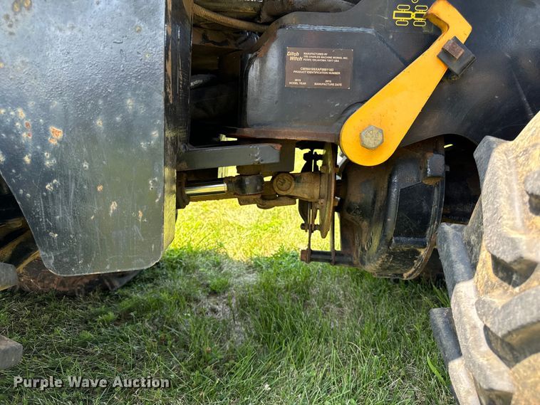 image for item OG9578 2015 Ditch Witch  410SX trencher