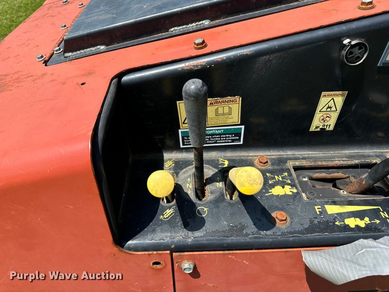 image for item OG9578 2015 Ditch Witch  410SX trencher