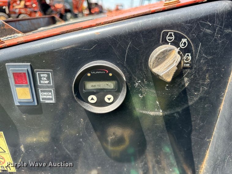 image for item OG9578 2015 Ditch Witch  410SX trencher