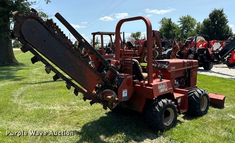 image for item OG9579 2004 Ditch Witch 3700 trencher