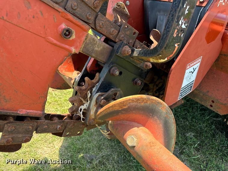 image for item OG9579 2004 Ditch Witch 3700 trencher