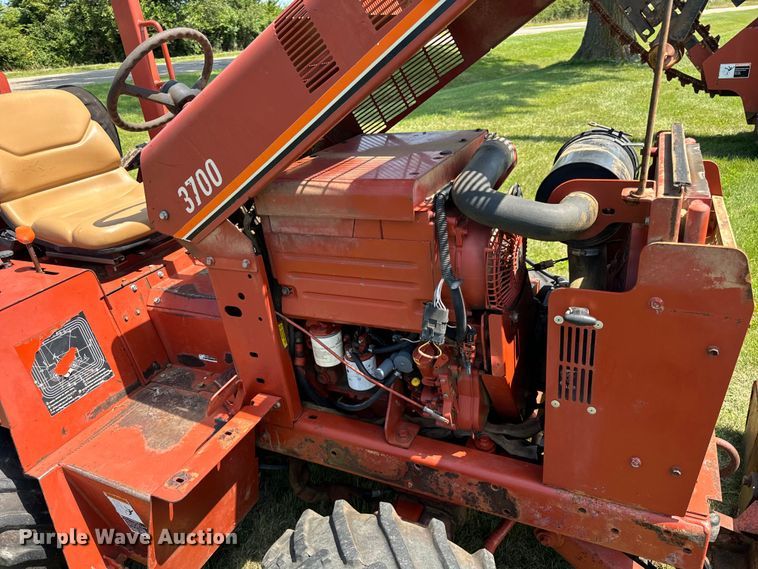 image for item OG9579 2004 Ditch Witch 3700 trencher