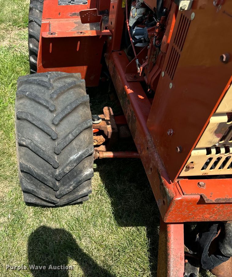 image for item OG9579 2004 Ditch Witch 3700 trencher