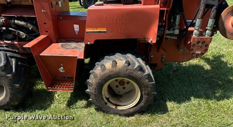 image for item OG9579 2004 Ditch Witch 3700 trencher