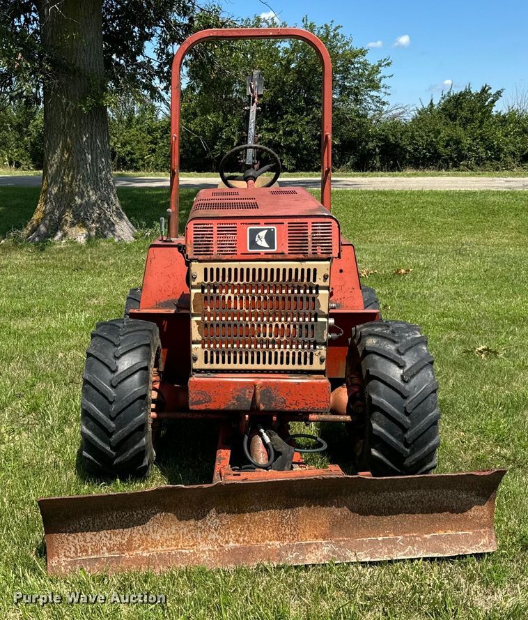 image for item OG9580 2000 Ditch Witch 3610 trencher