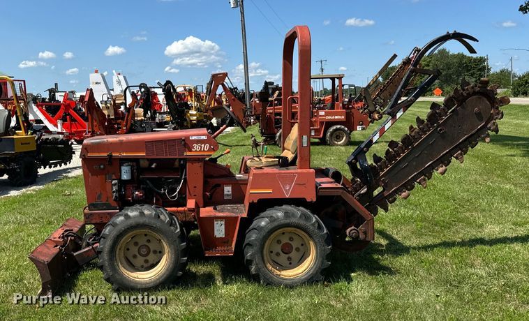 image for item OG9580 2000 Ditch Witch 3610 trencher