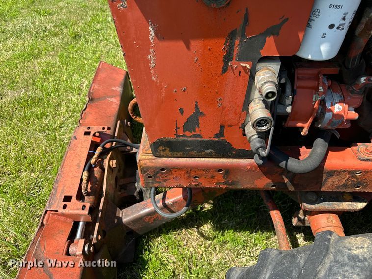 image for item OG9580 2000 Ditch Witch 3610 trencher
