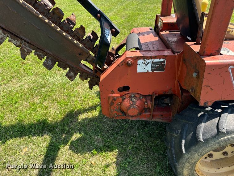 image for item OG9580 2000 Ditch Witch 3610 trencher