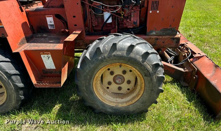 image for item OG9580 2000 Ditch Witch 3610 trencher