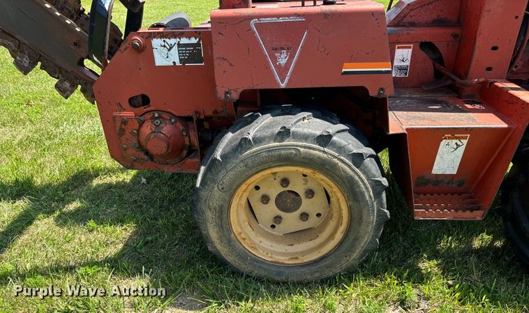 image for item OG9580 2000 Ditch Witch 3610 trencher