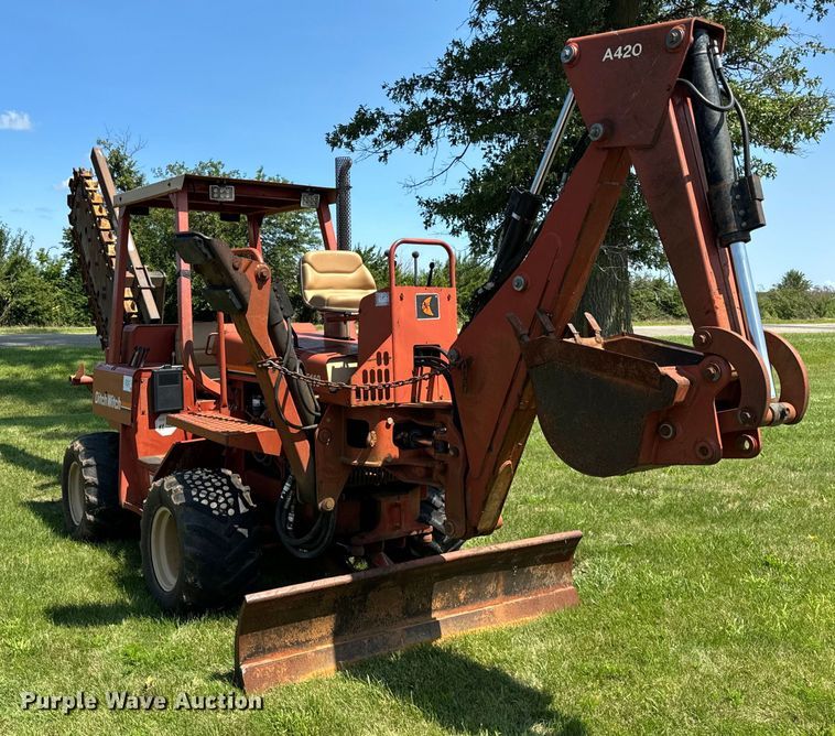 image for item OG9581 2001 Ditch Witch 5110 trencher